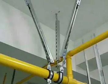 闸阀支撑架的质量要求。价格决定了乌拉特后抗震支撑框架的质量。